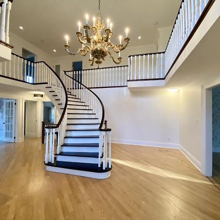 5000+ Sqft Cottage Near Toronto Bolton Exteriör bild