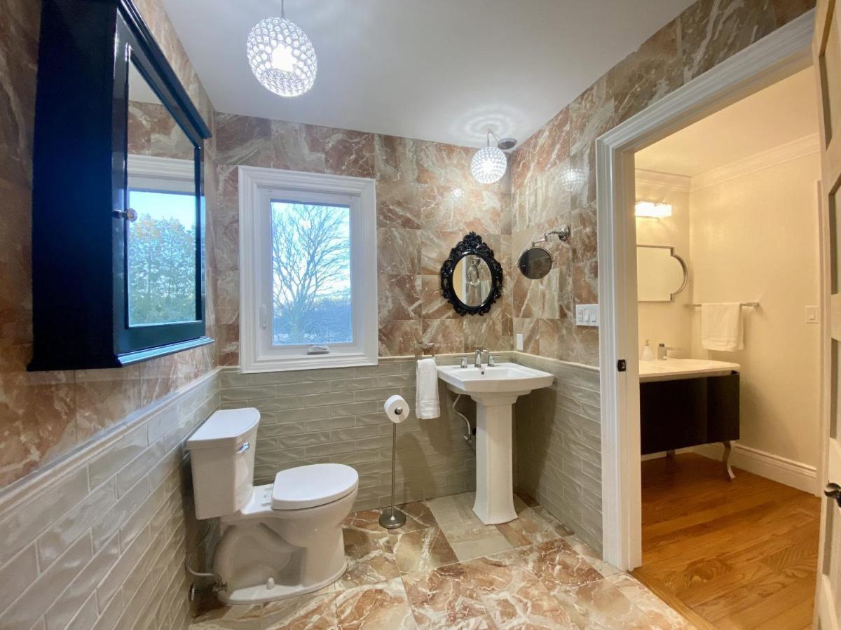 5000+ Sqft Cottage Near Toronto Bolton Exteriör bild